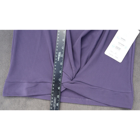 Active Domino Fashion Purple Sports Top Size Small New - Picture 8 of 8